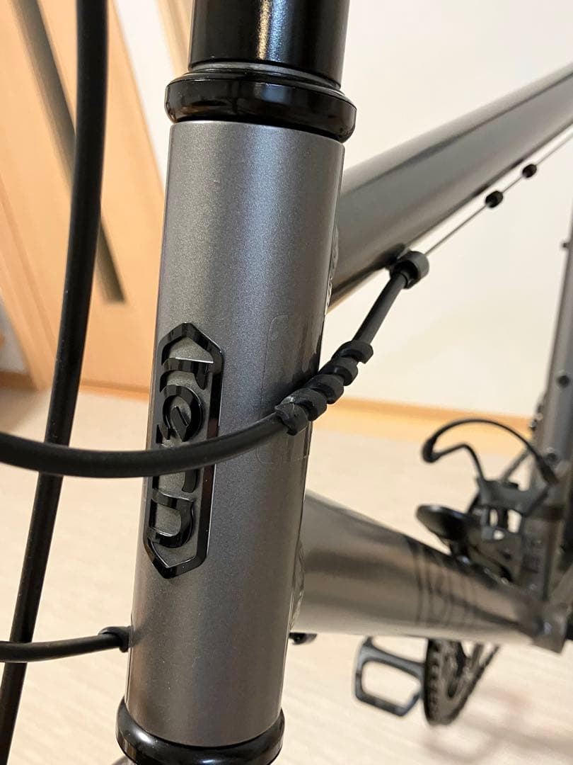 2023モデル　tern Crest ミニベロ　ターン　クレスト　美品