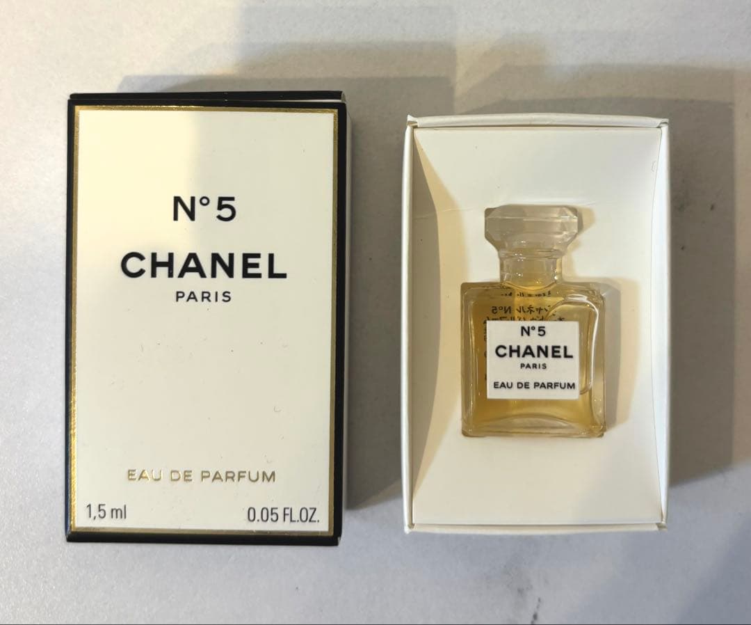 【新品未使用】CHANEL アイシャドウ レ ヌフ オンブル コメット 847