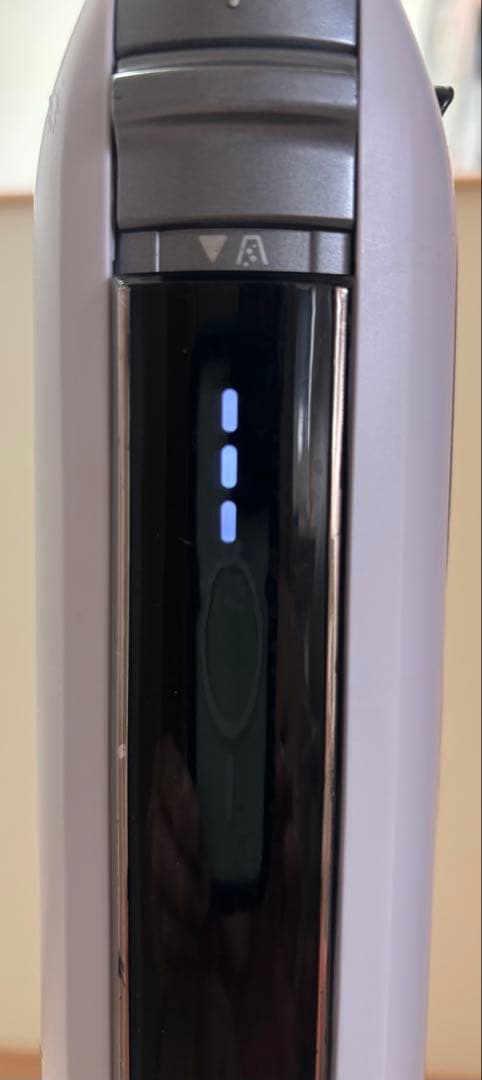 Shark コードレススティッククリーナー　CS300J