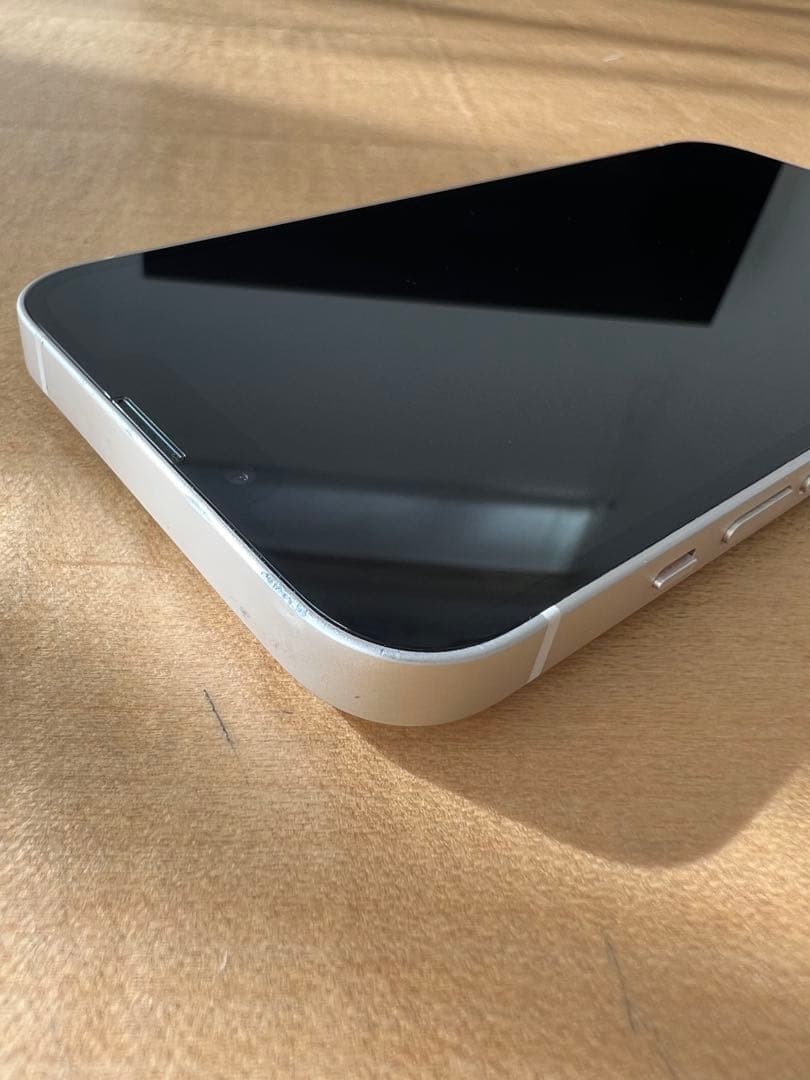 Apple iPhone 13 ホワイト 本体　89% スターライト　256