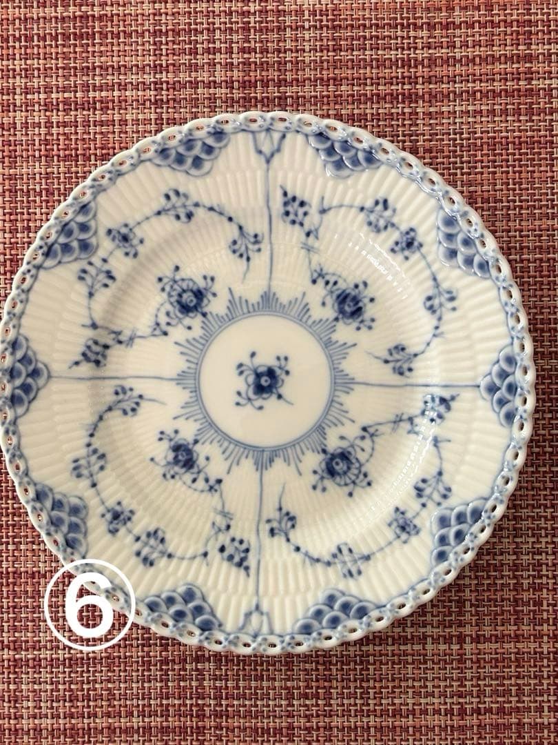 Tatara さん専用　ブルーフルーテッド フルレース 17cm 6枚セット