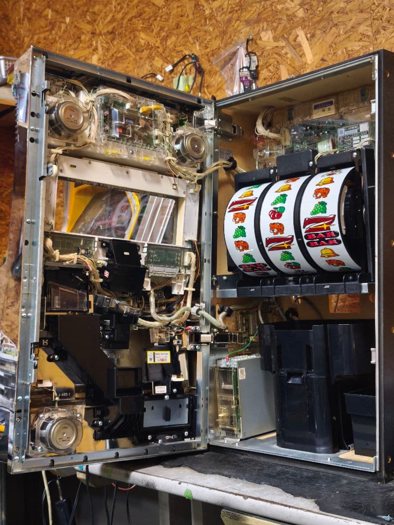 【本州送料込】マイジャグラーIII メダル不要機別途オプション ②