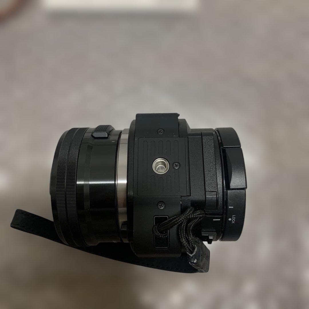 デジタルカメラ SONY ILCE-QX1L