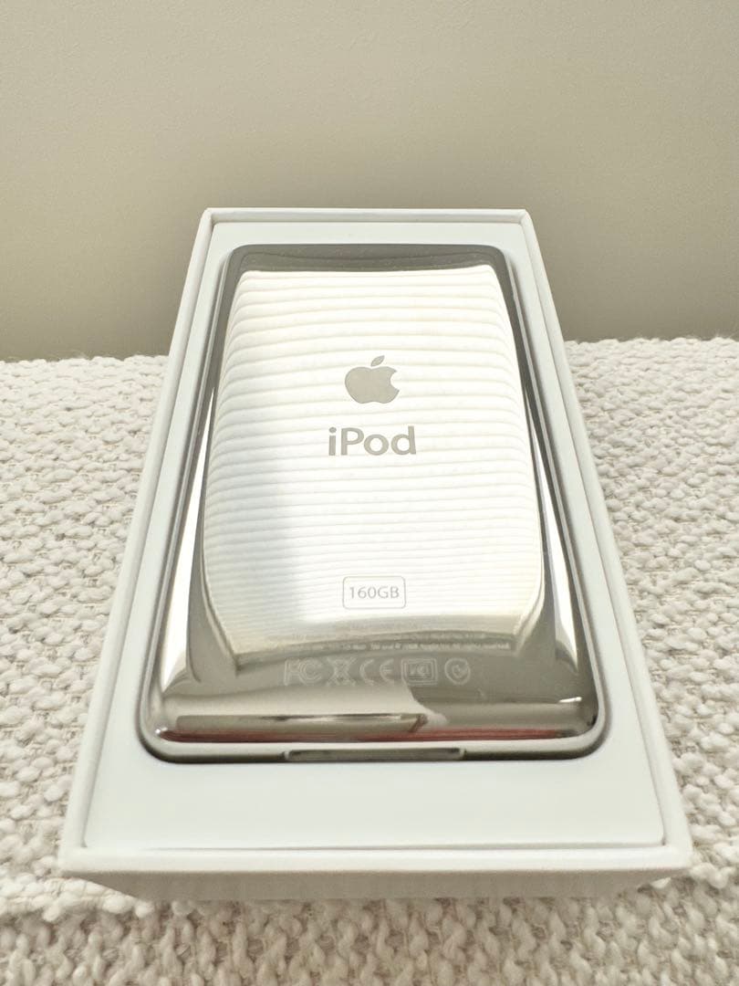 【極美品】iPod classic 第7世代 160GB 新品バッテリー 箱付き