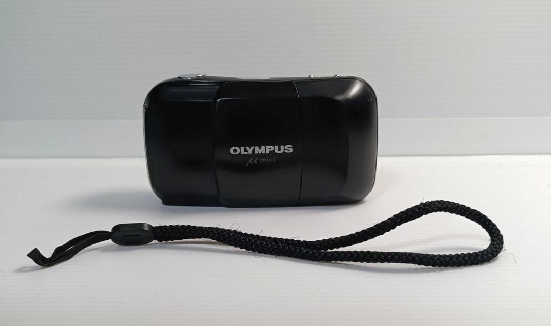 オリンパス OLYMPUS コンパクトフィルムカメラ μ ［mju:］（初代）