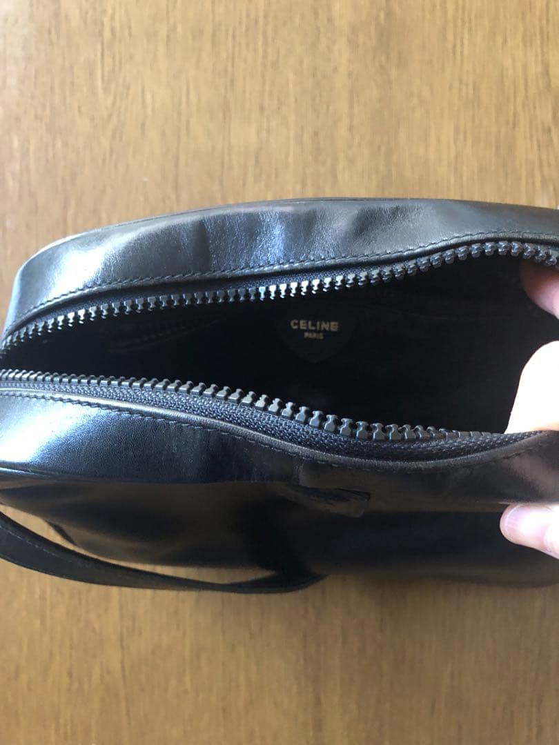 Celine ブラックレザー ショルダーバッグ　セリーヌ