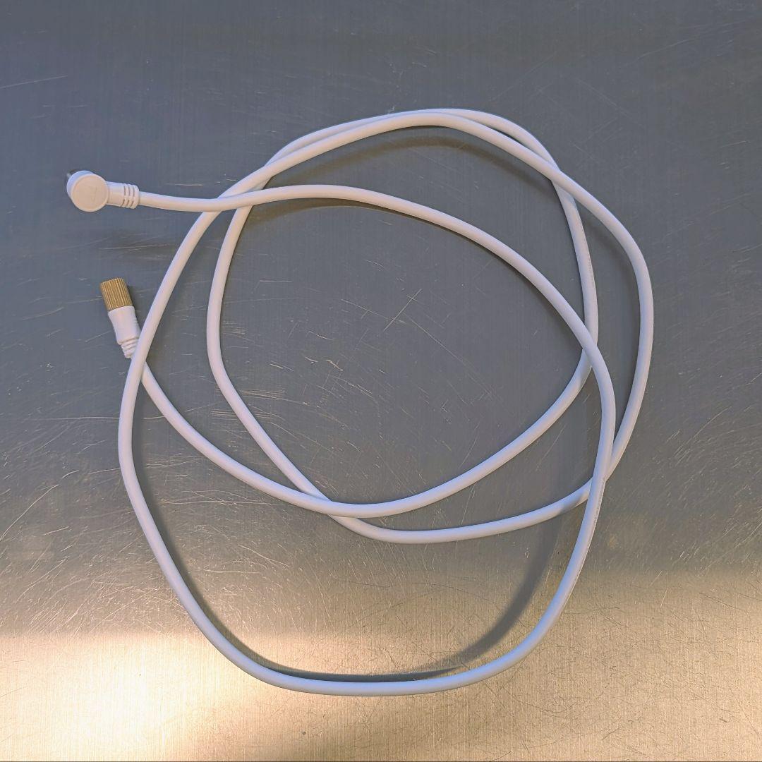 【美品】REGZA 32S10 東芝 液晶テレビ 本体 リモコン・ケーブル付