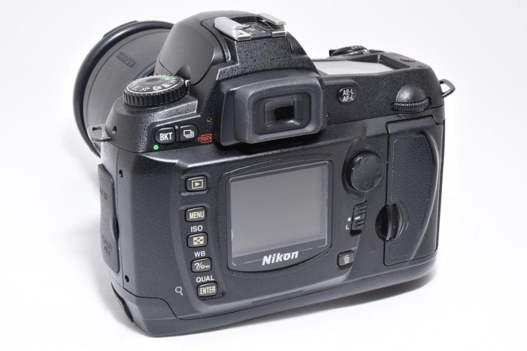 ニコンの名機 Nikon D70 味わいのある描写