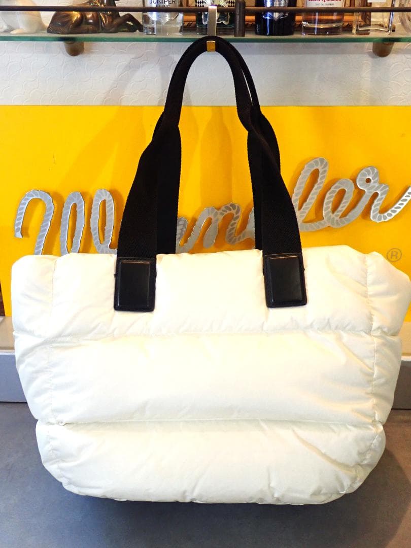 MONCLER モンクレール カラドック ダウントートバック