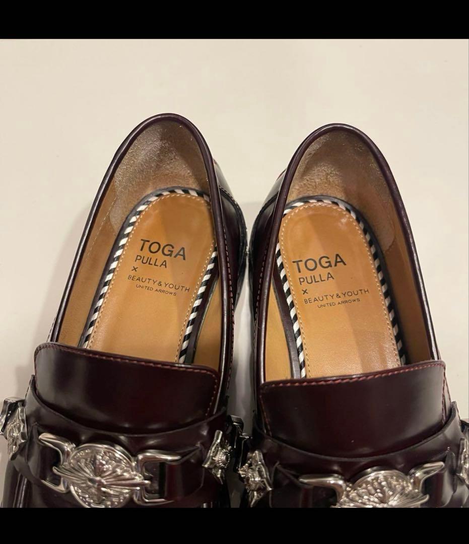 TOGA バーガンディ レザー ローファー