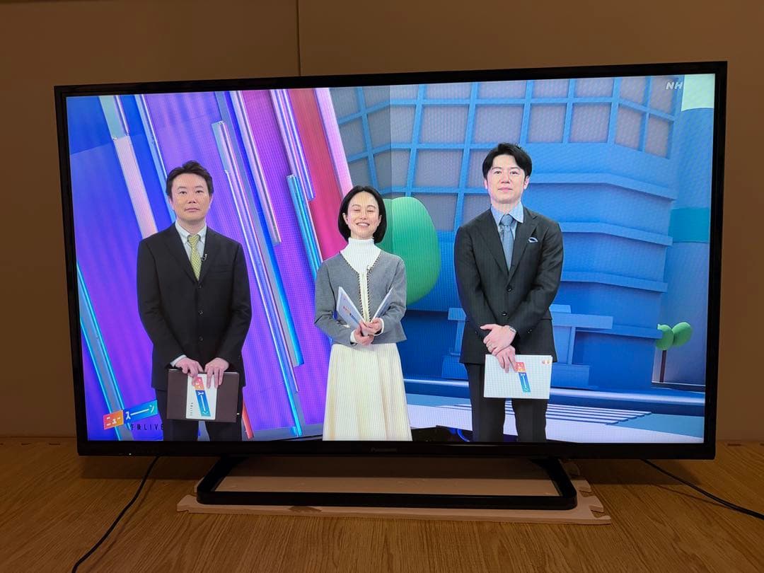 パナソニック　TH-42C305 32型 2015年製 ⭕地上 BS/CSテレビ