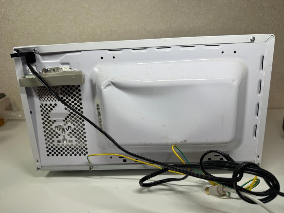 2025年製 アイリスオーヤマ 電子レンジ IMB-T178-W 凹あり