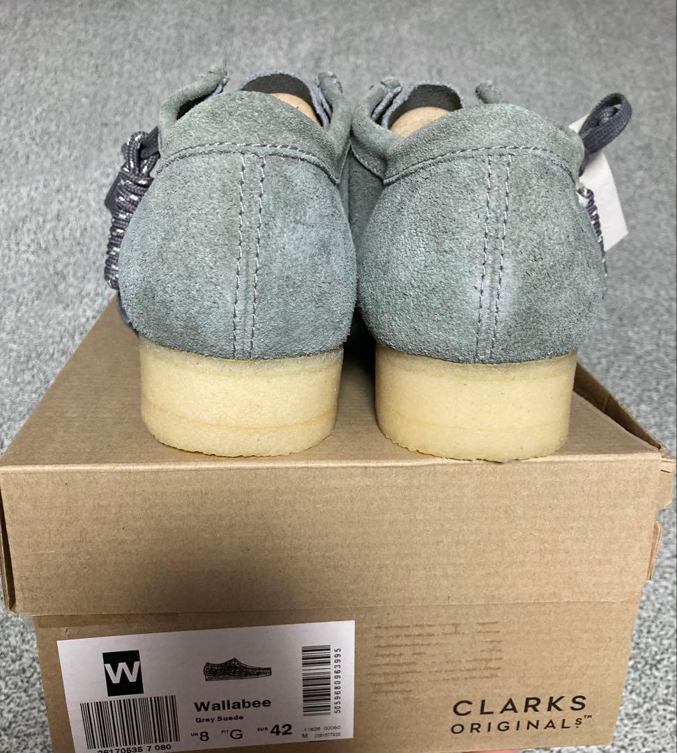 新品　Clarks クラークス ワラビー　UK8G カーキ　グレー