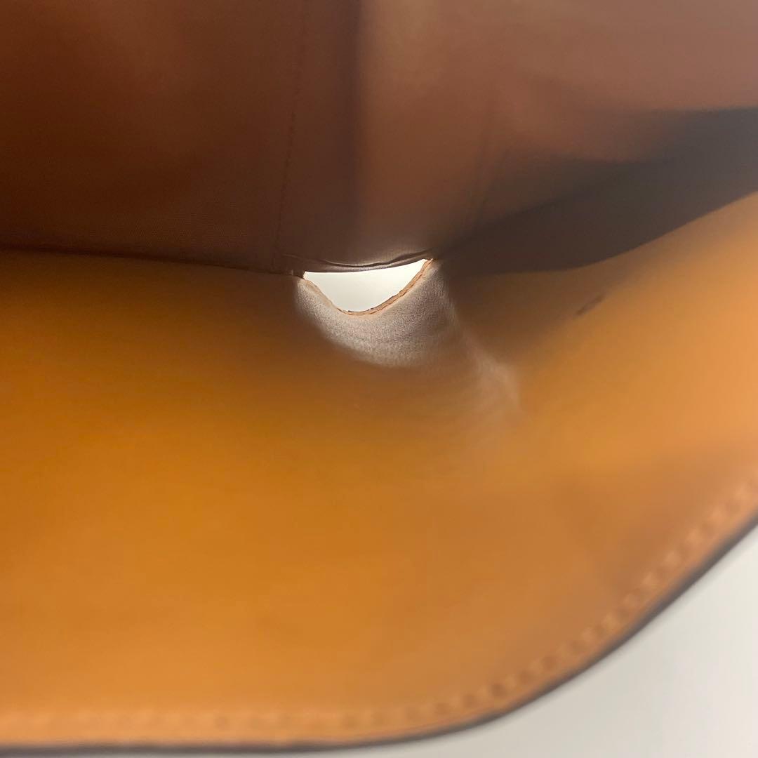 専用♡MCM✨ エムシーエム　ミニウォレット ゴールドチェーン ショルダーバッグ