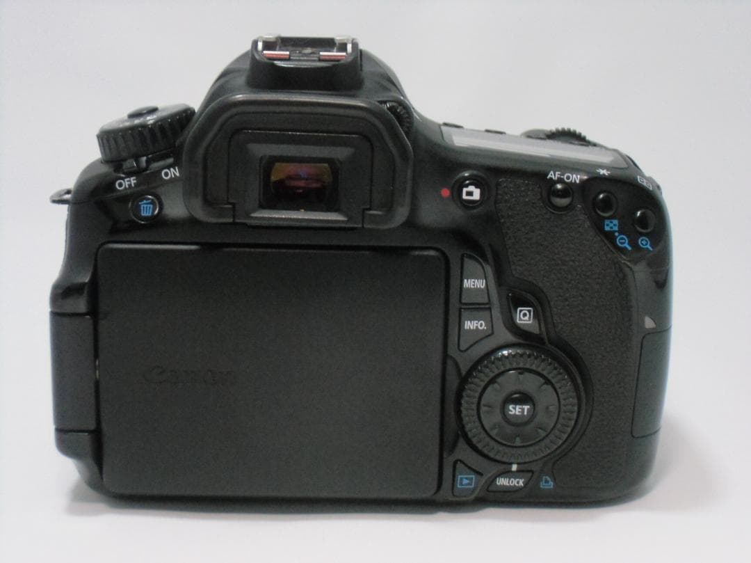 Canon EOS 60D レンズキット B060