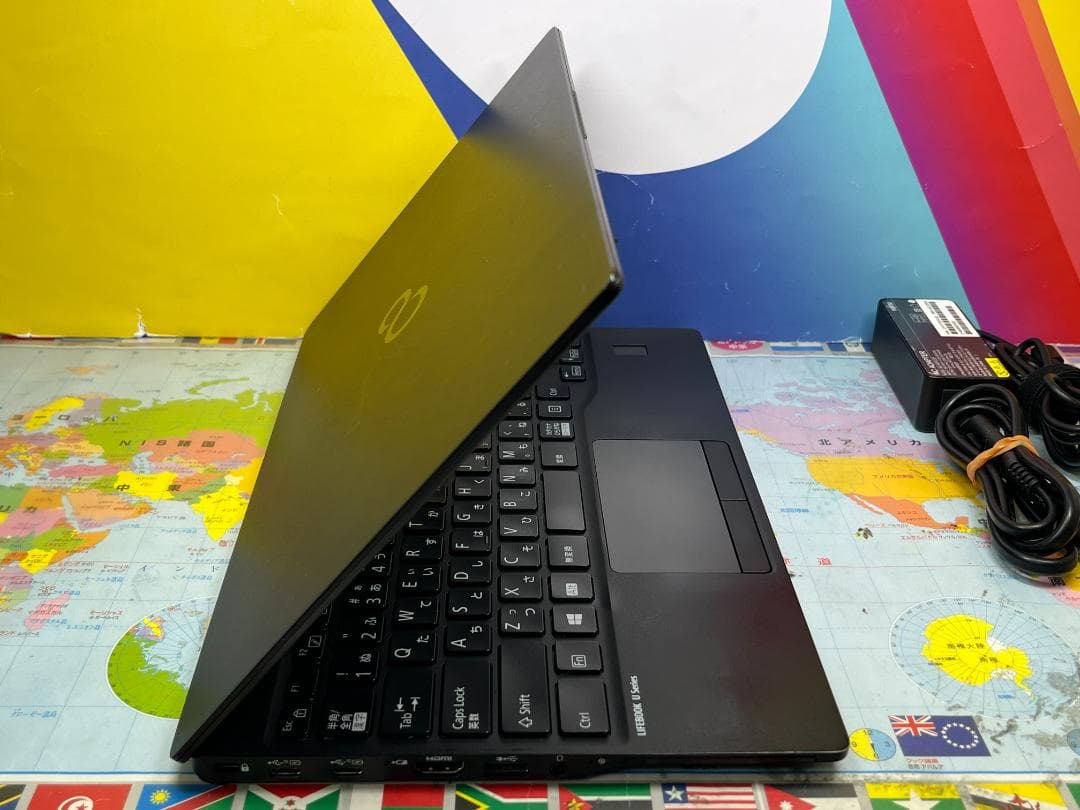 良品 富士通 U9311/F 13.3型 第11世代 Office2024