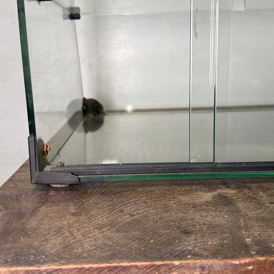 昭和レトロ ガラスケース 卓上 前面 斜め アンティーク ショーケース 陳列棚