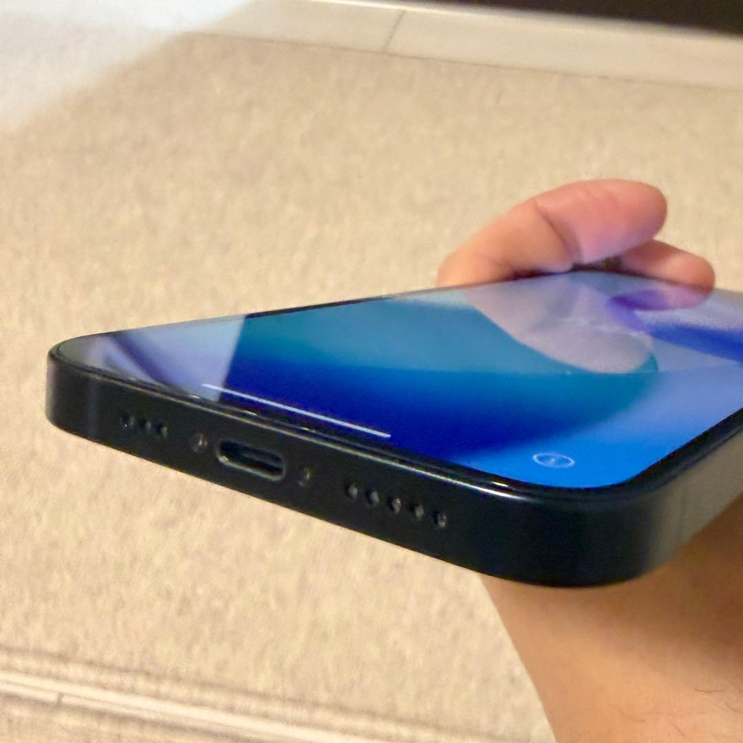 極上美品★Apple iPhone 13 256GB 84% 箱・ケーブル付き