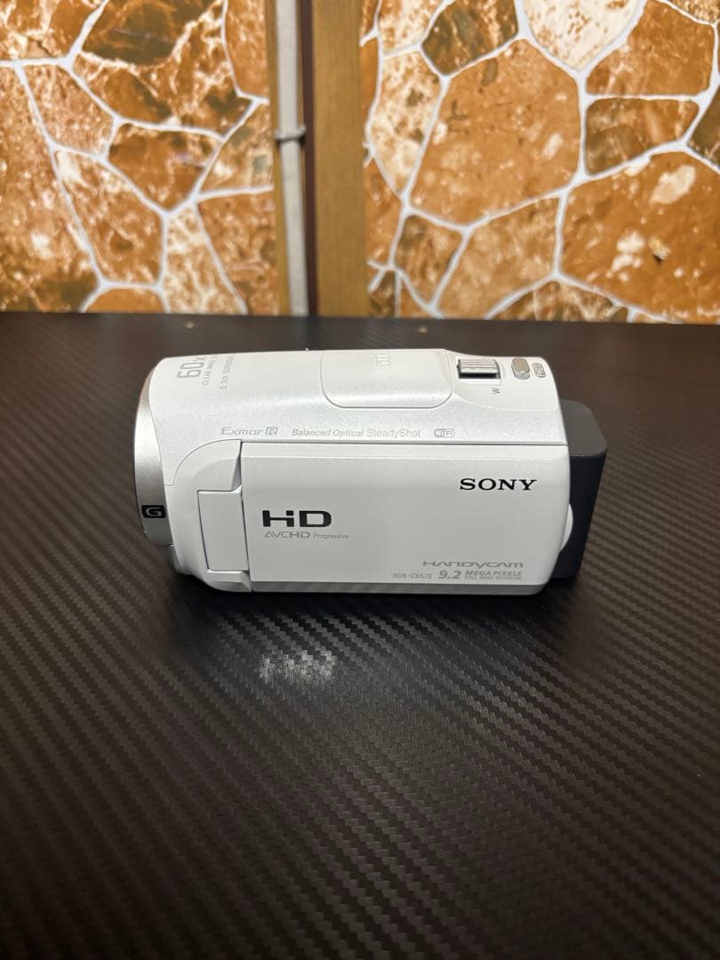 【美品】SONY デジタル HDビデオカメラレコーダー HDR-CX670