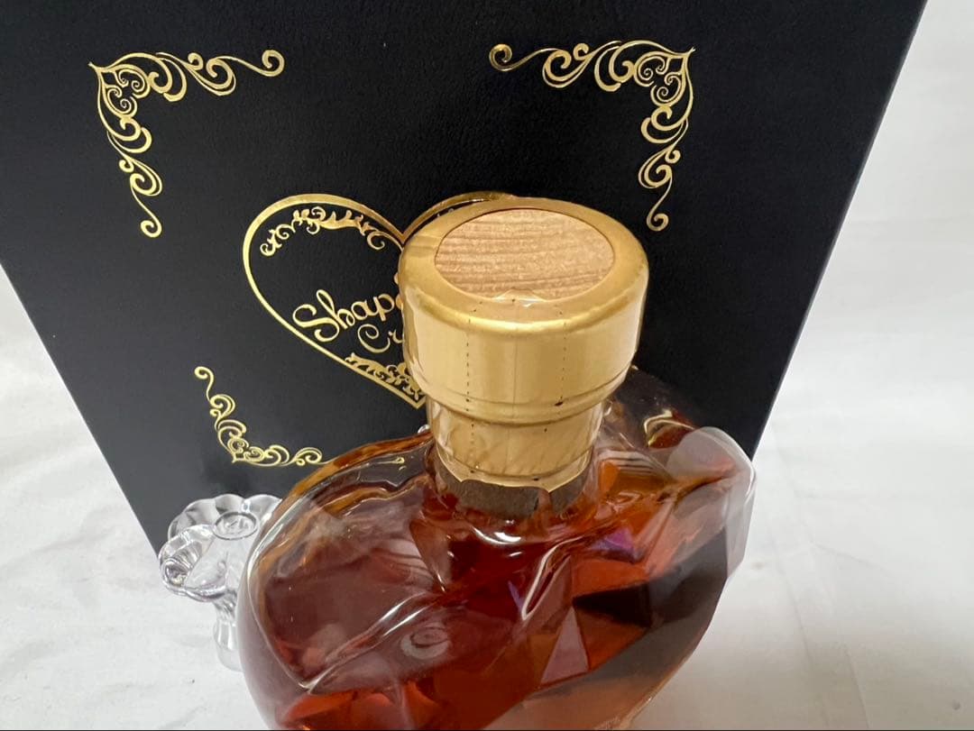 シェイプハート　クリアスワロフスキーボトル　替栓・化粧箱付き　国産品　未開封