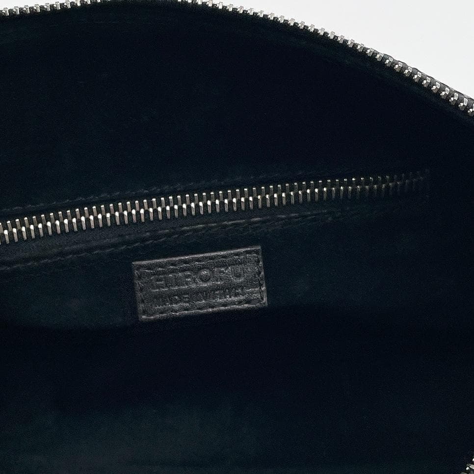 良品 HIROFU オールレザーワンショルダーバッグ 筒型 Hロゴ 黒f483