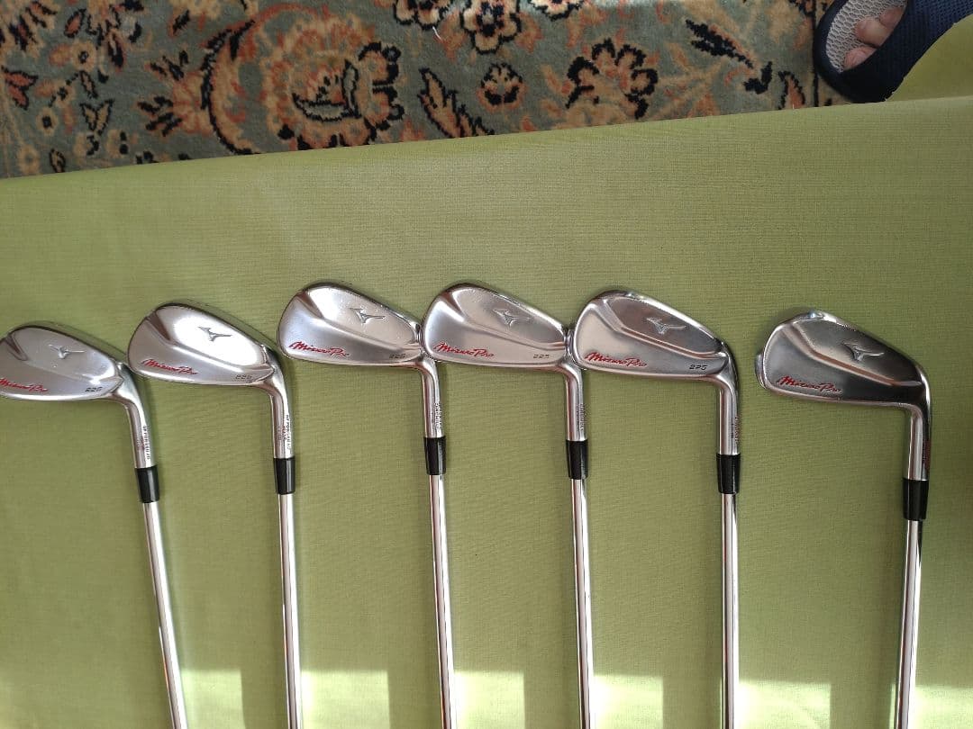 ミズノプロ225(5〜P)6本 シャフトNSプロ950GHneo SR