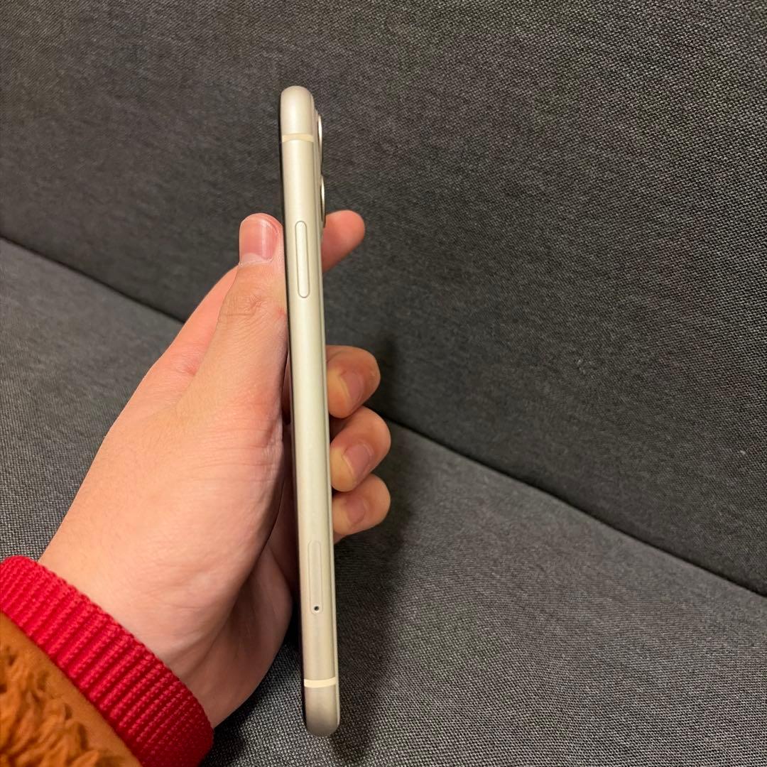 M*m様 iPhone11 64G
