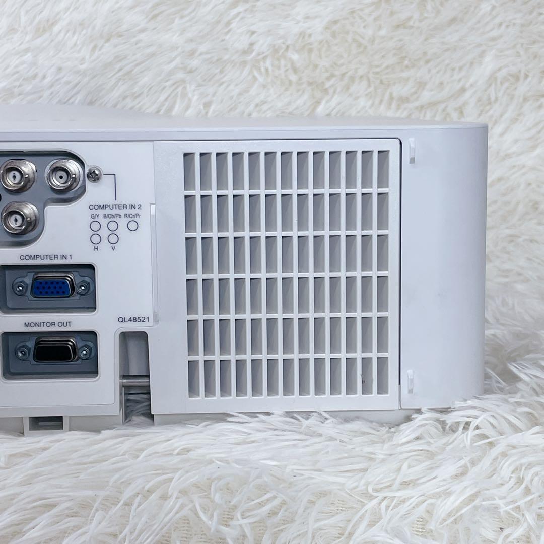 HITACHI CP-X8150 プロジェクター