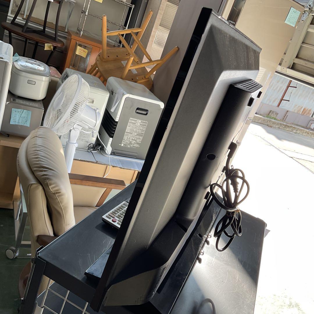 液晶テレビ　REGZA TOSHIBA 32S22 2019年　リモコン付き　⓶