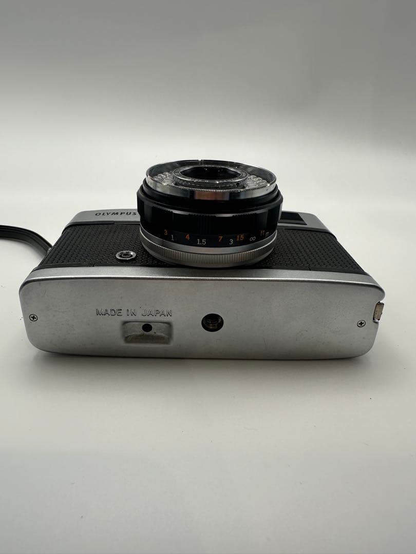 OLYMPUS TRIP 35 コンパクトフィルムカメラ【ジャンク】