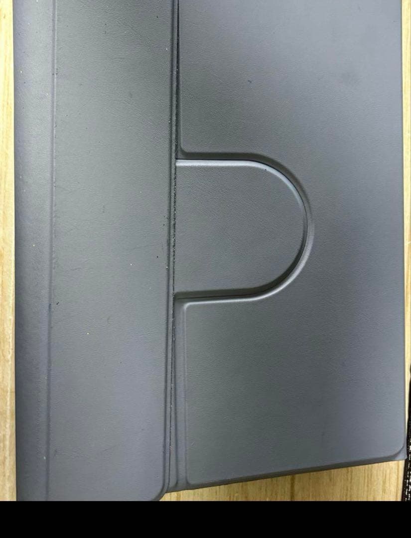 【即日発送！】Apple iPad (第７世代) Wi-Fi 128GB+付属品