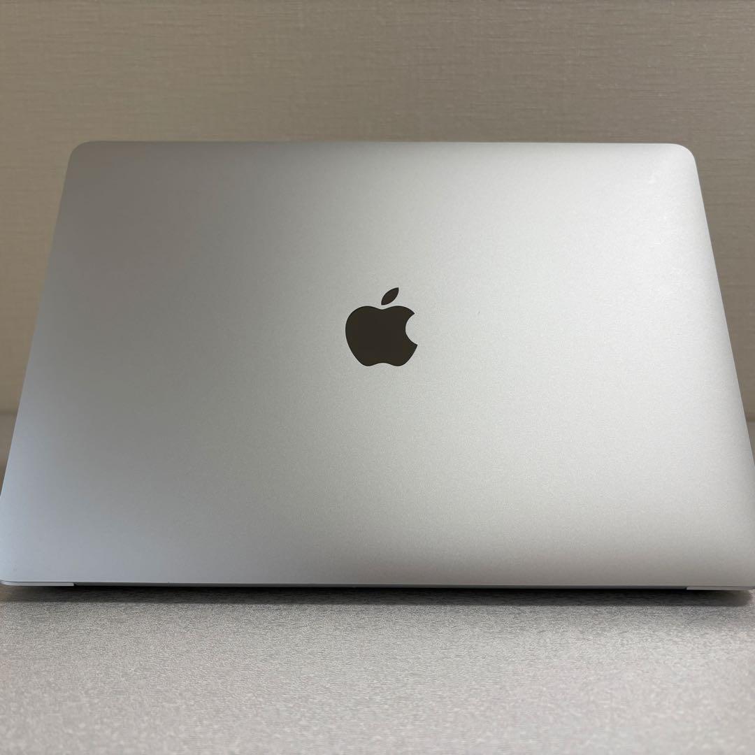 MacBook Air 2019 Retina 13インチ