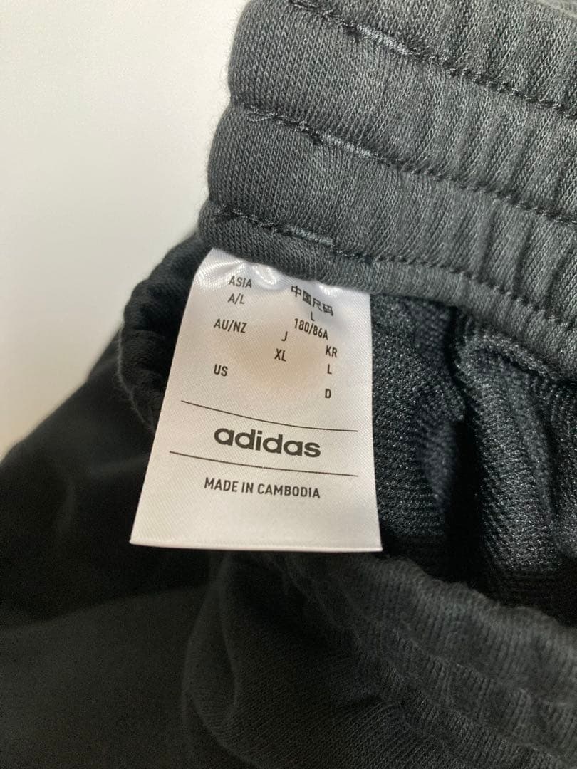 M*M様 アディダス adidas 上下 セットアップ 黒 新品 ＸＬ 送料無料