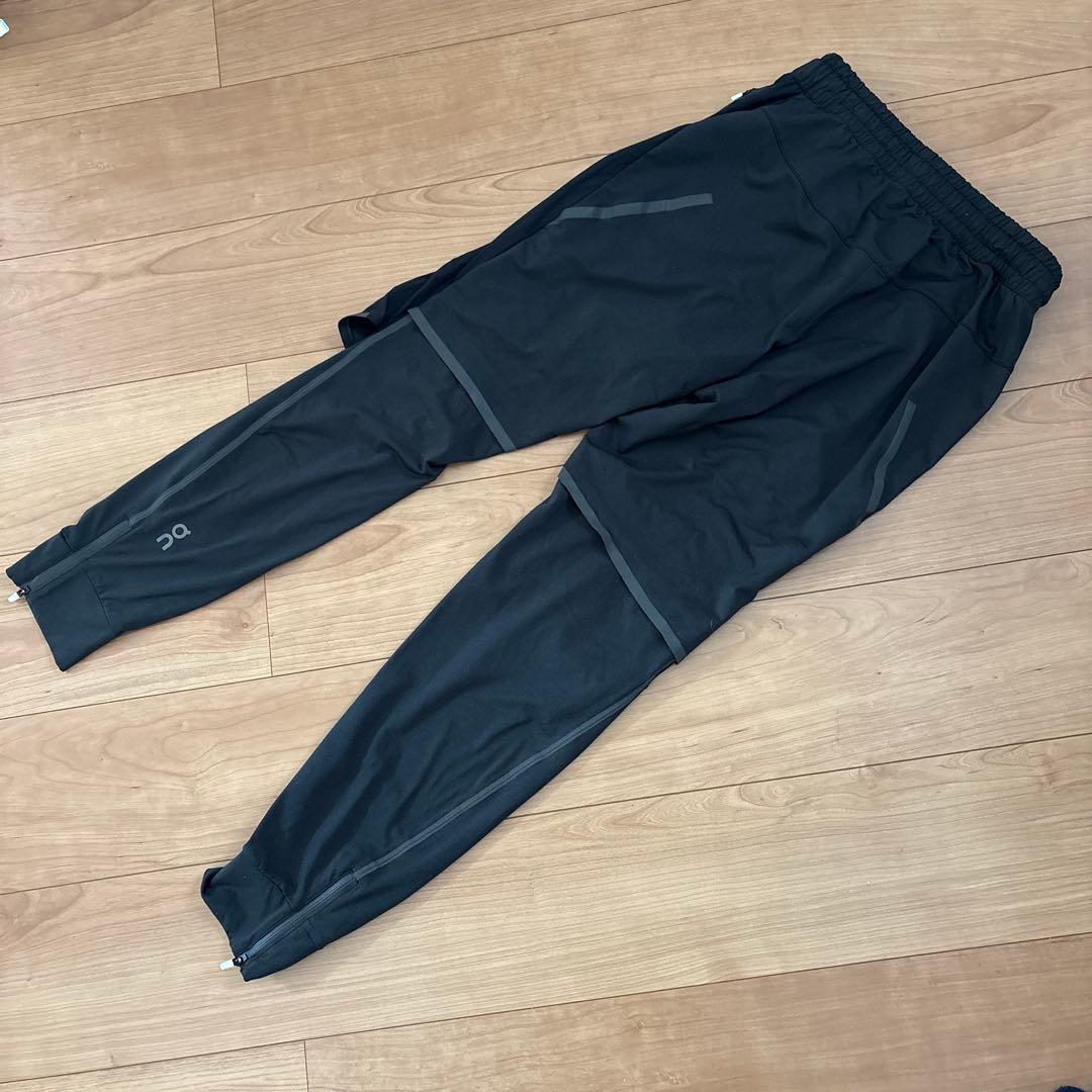 On ランニングパンツ ブラック ウインドパンツ レディース XS