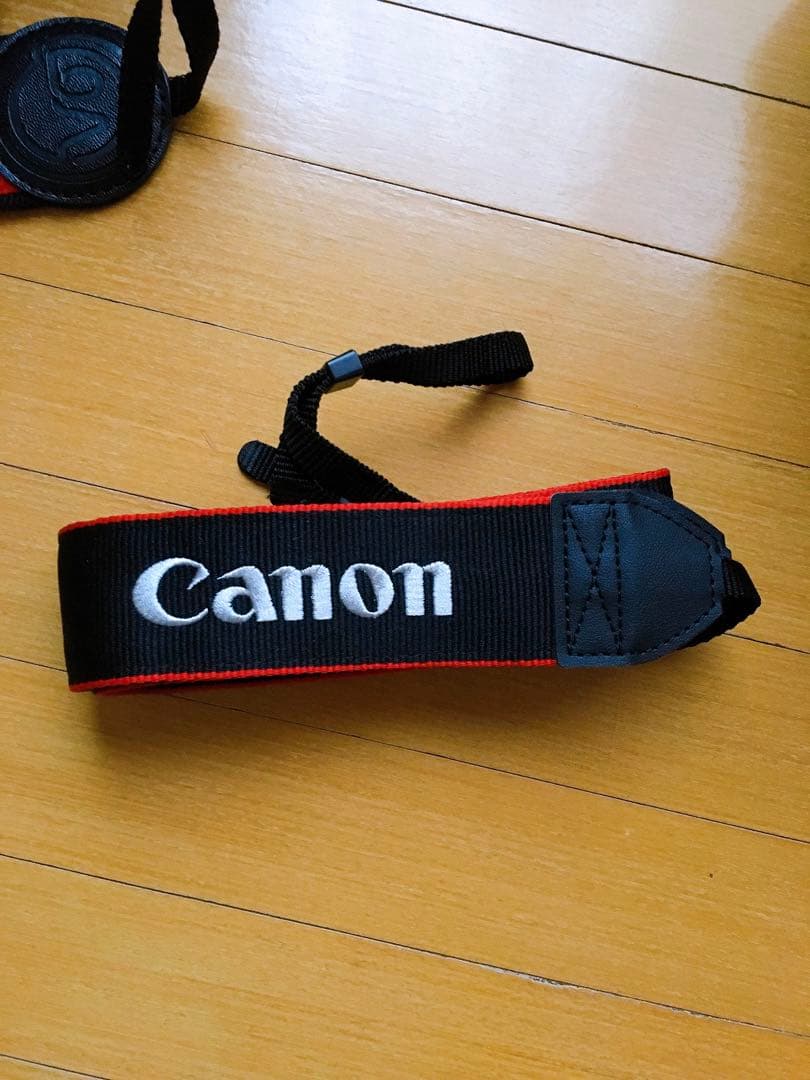 デジタルカメラ Canon EOSkiss 7i