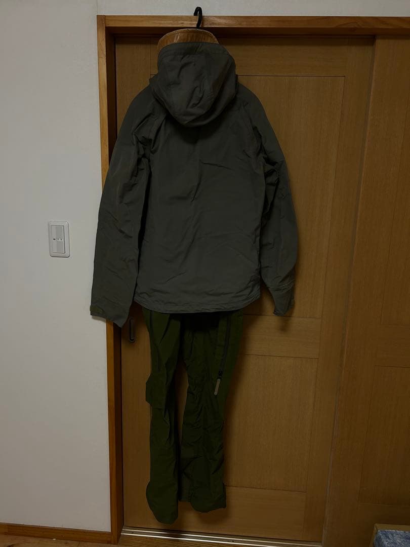 パーマネントユニオン　コルセア　上下セット