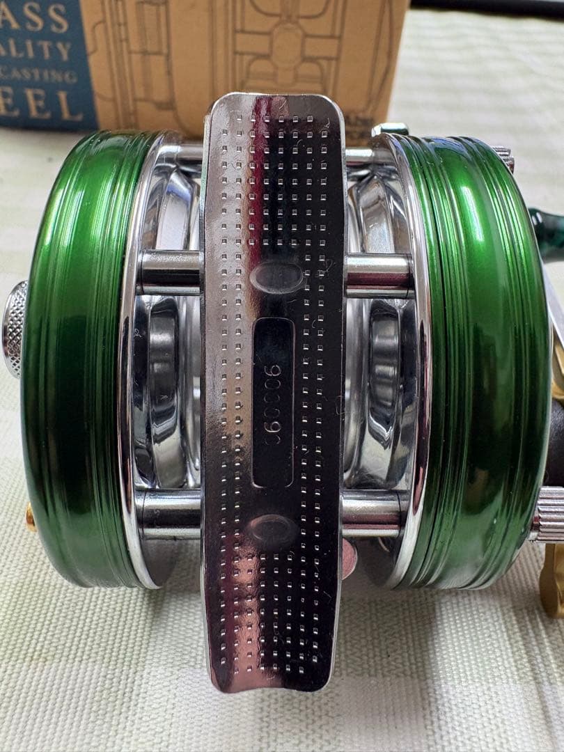 アブガルシア アンバサダー 4500CS グリーン カスタム AbuGarcia