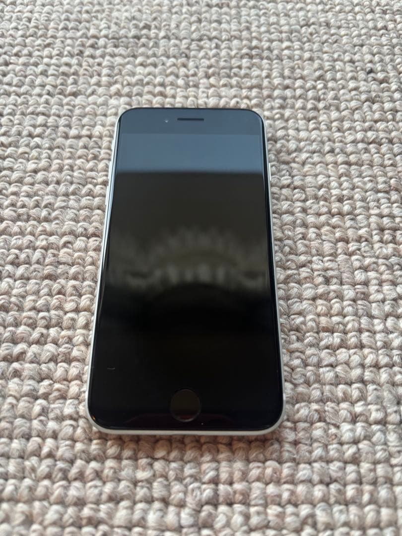 【SIMフリー】 Apple iPhone SE (第2世代) ホワイト 美品