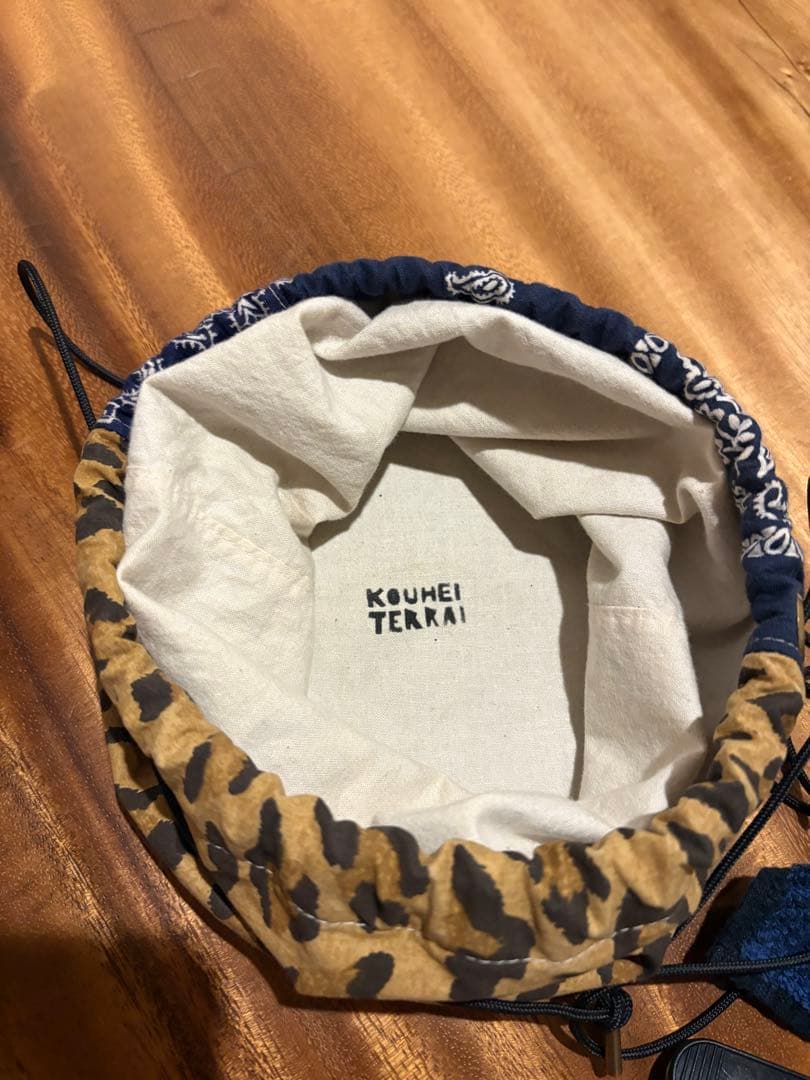 セール中　KOUHEI TERRA IBandana巾着　ネイティブジャパニーズ