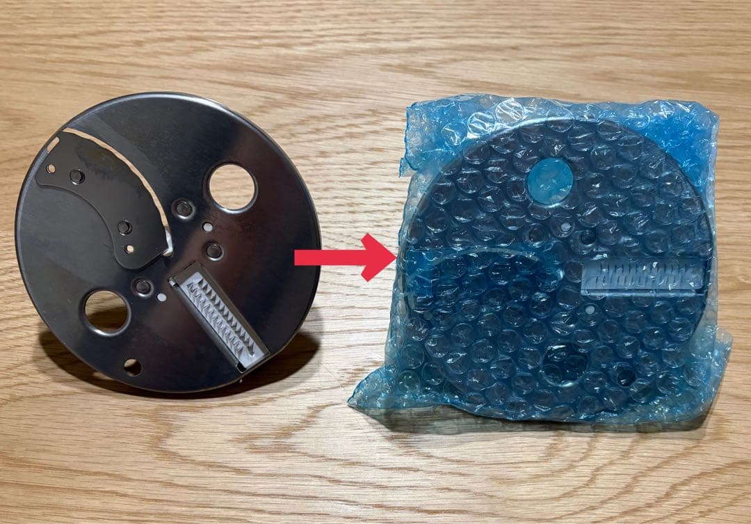 【美品】Panasonicフードプロセッサー MK-K82-W ホワイト調理家電