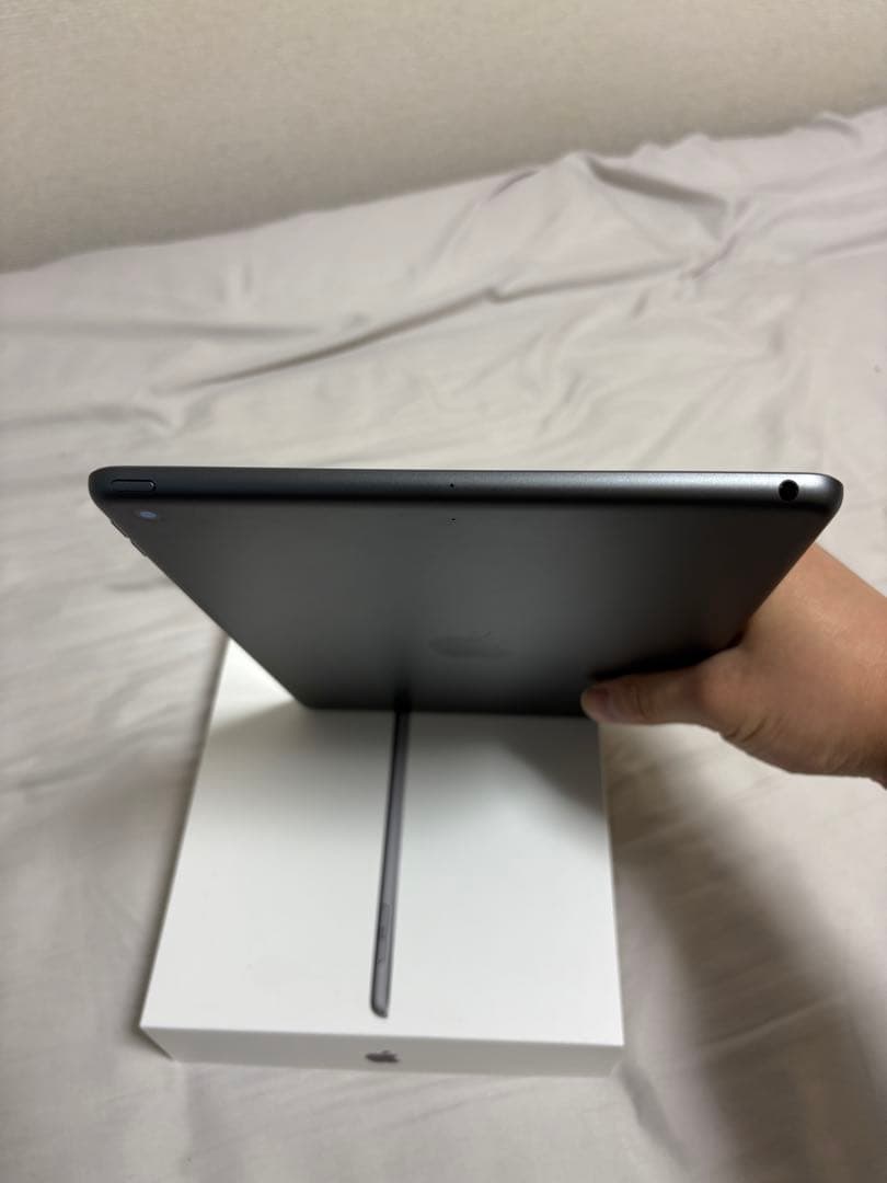 Apple iPad 第8世代32GB バテッリー容量89%
