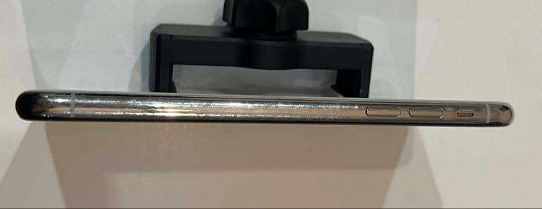 iPhoneXs 64GB ホワイト