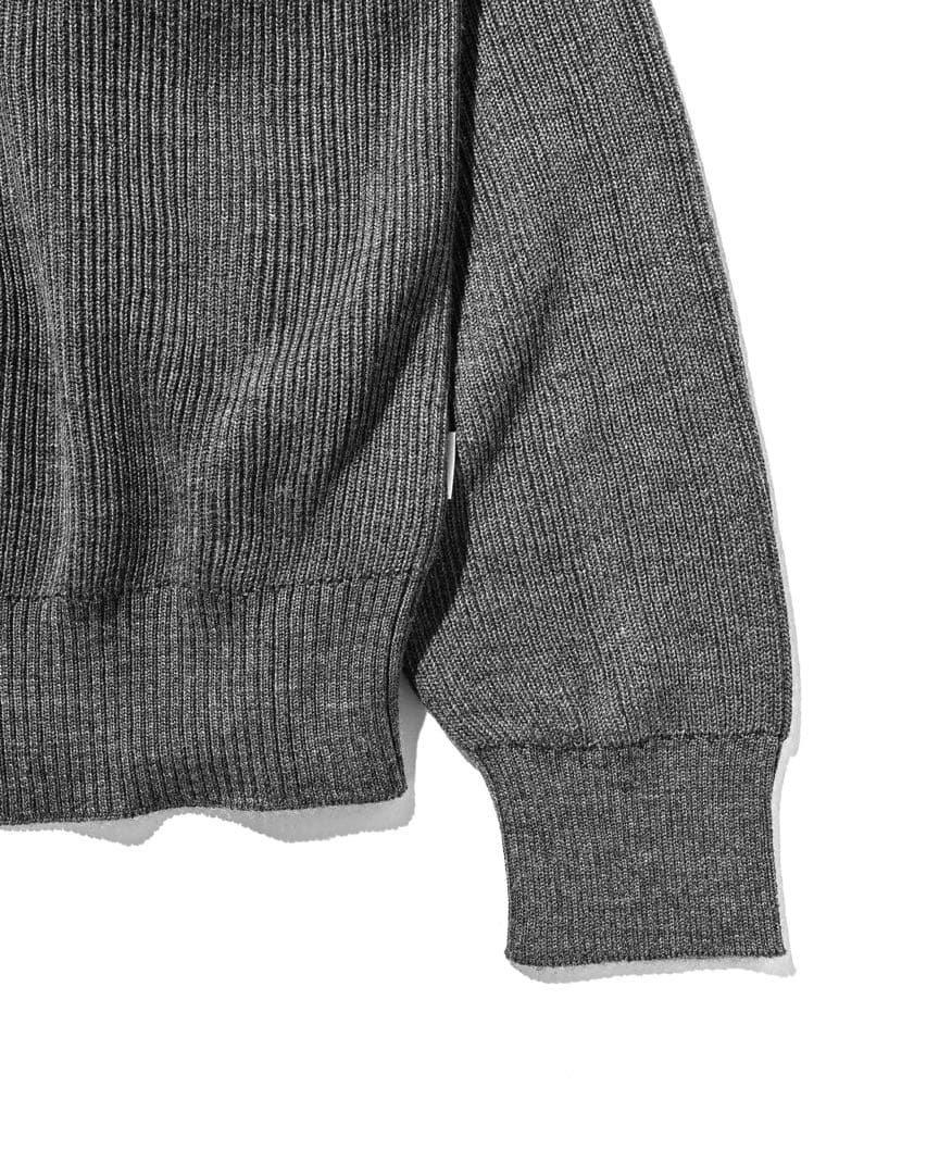 【即完】FINE WOOL V-NECK KNIT PULLOVER