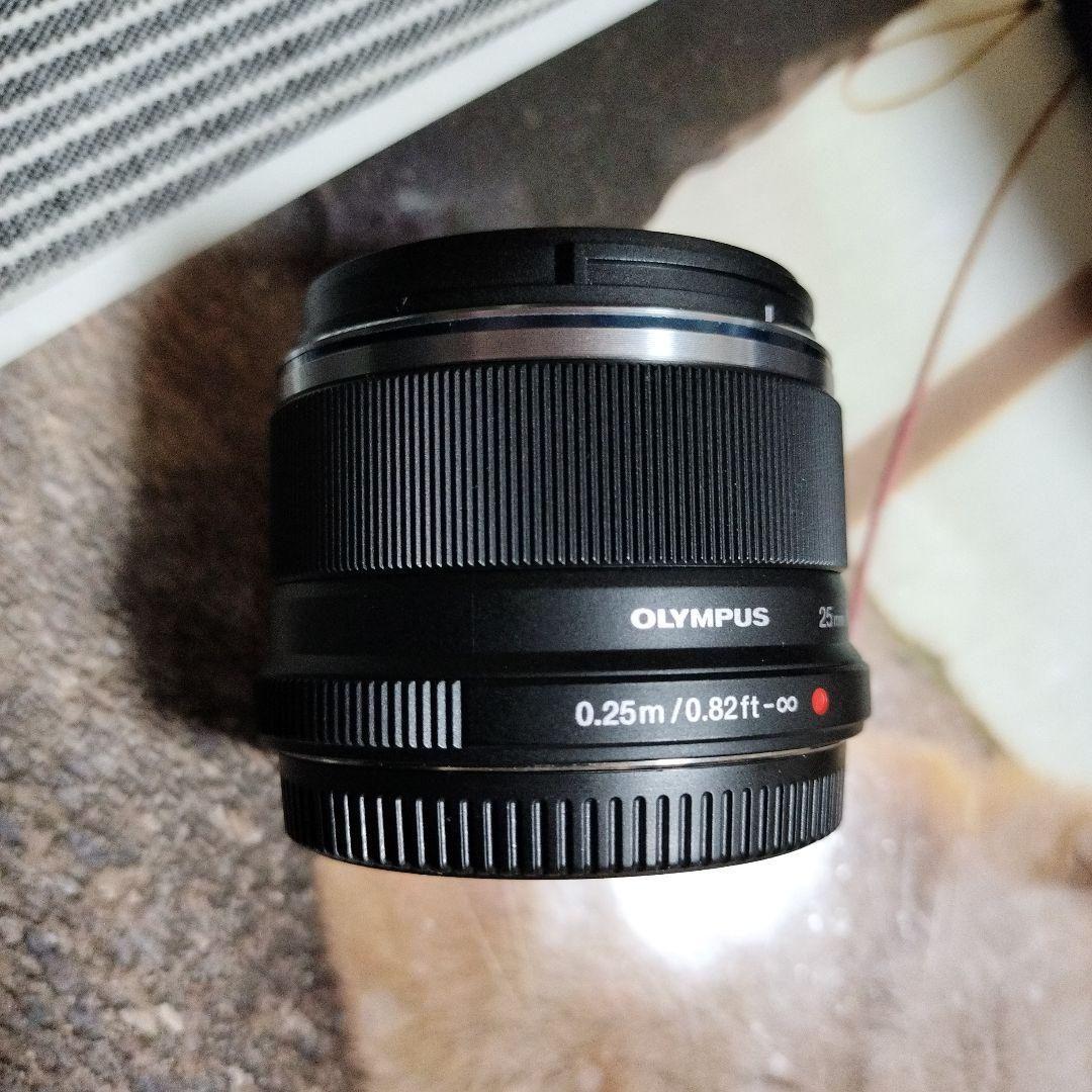 OLYMPUS 25mm f1.8　ブラック マイクロフォーサーズ