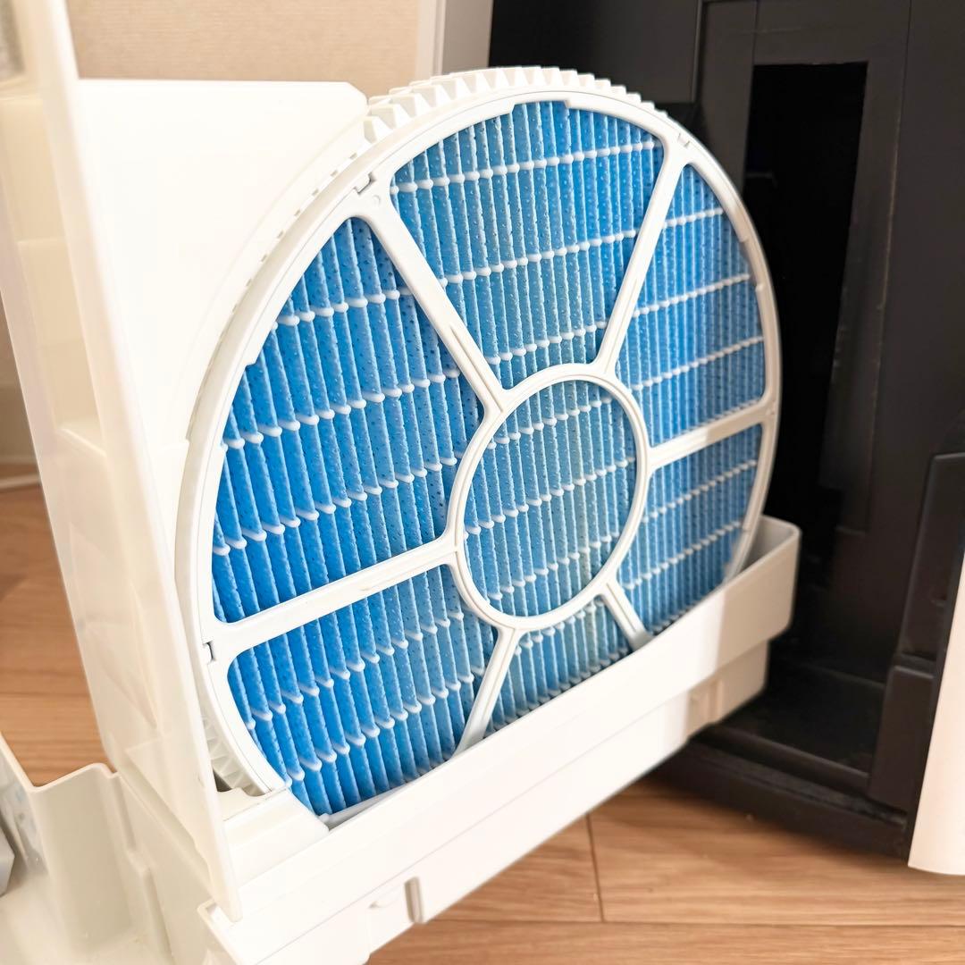 シャープ　加湿空気清净機 KI-LS70-W 2020年製　プラズマクラスター