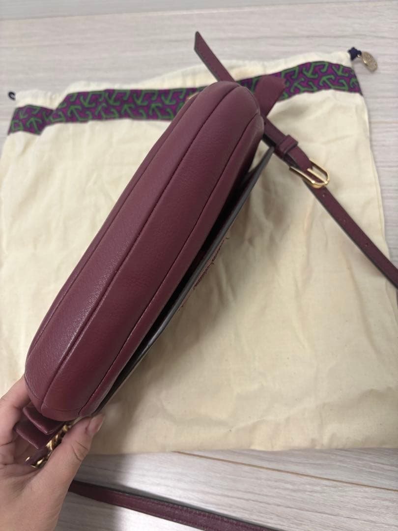 Tory Burch バーガンディ ショルダーバッグ