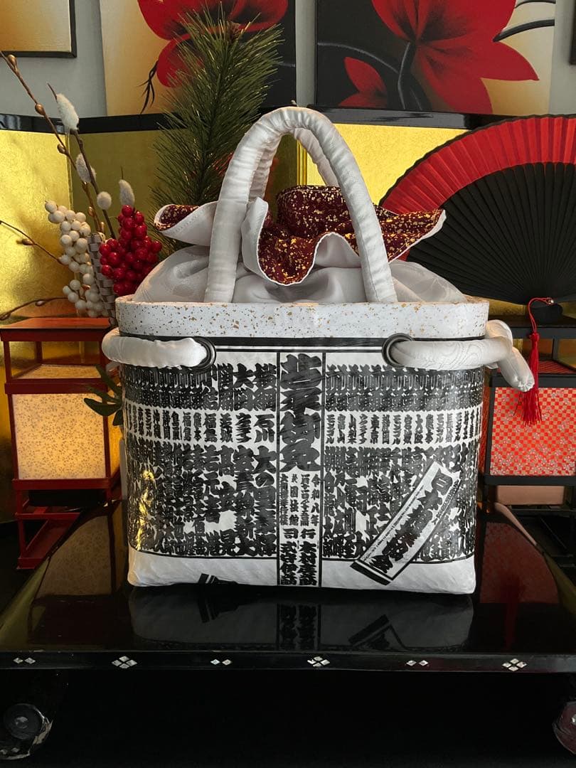 一閑張り　大相撲　相撲番付表　和風　黒白文様　かごバッグ