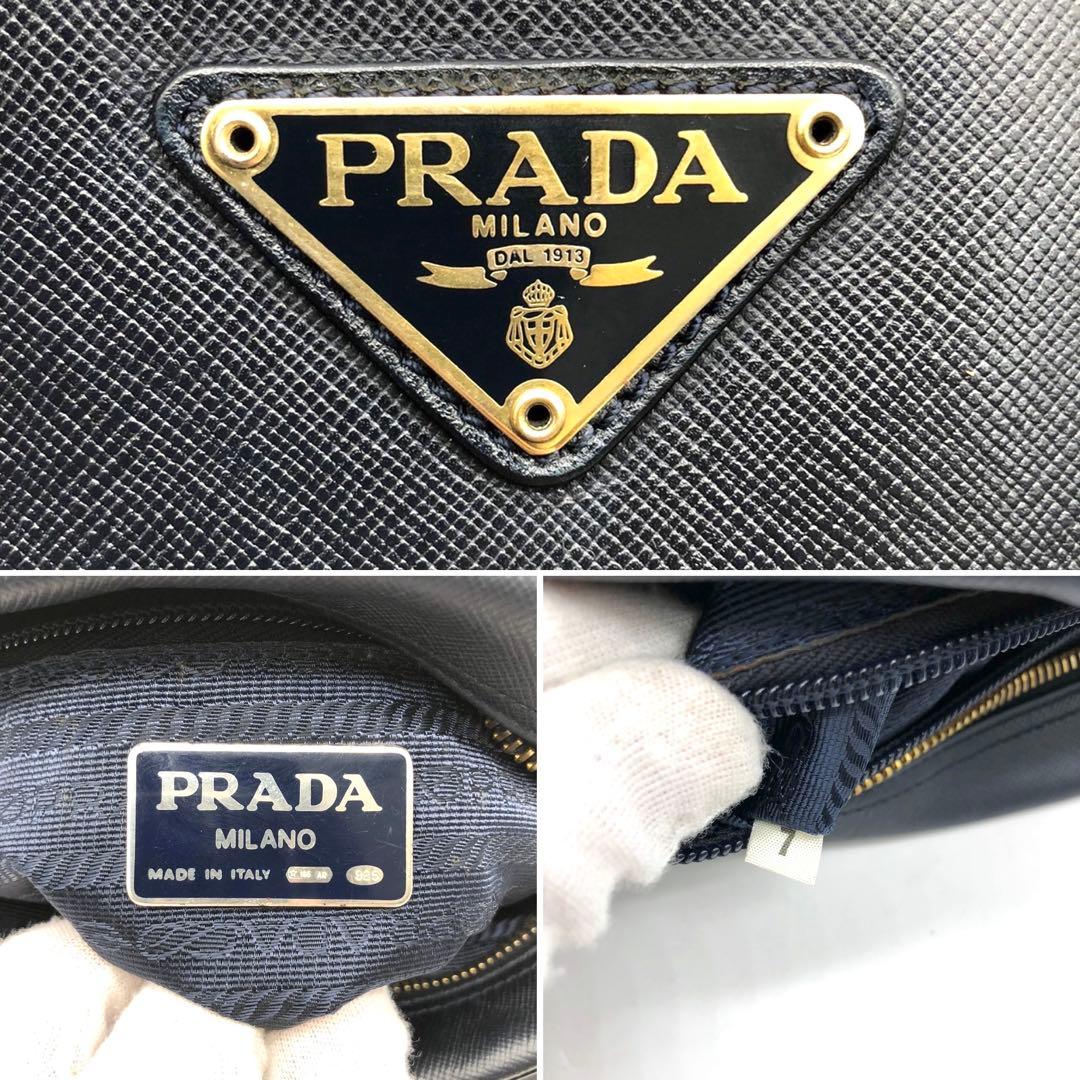 ✨希少・美品✨プラダ ショルダーバッグ ミニ 三角ロゴプレート レザー ネイビー