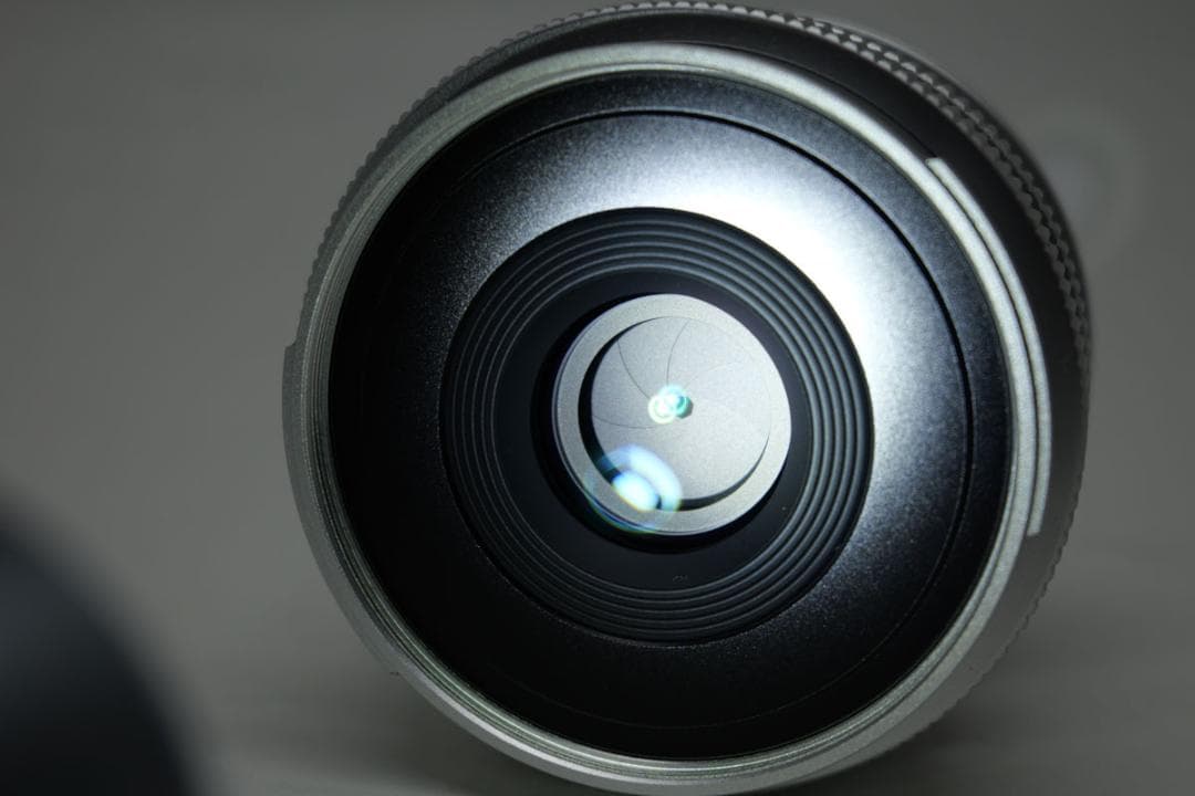 美品　SIGMA 45mm F2.8 DG Lマウント用　シルバー