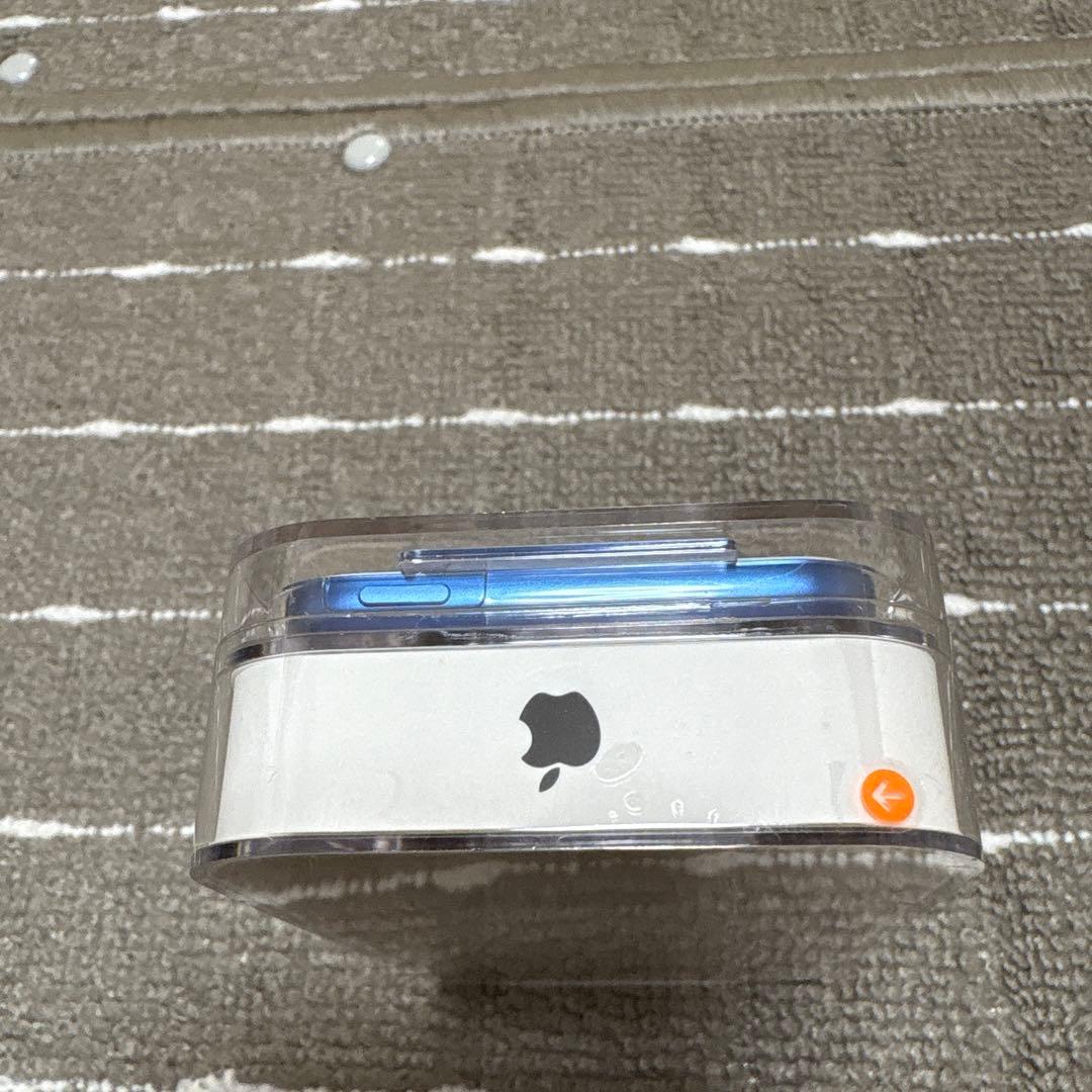 未開封　iPod touch MKHV2J/A 32GB